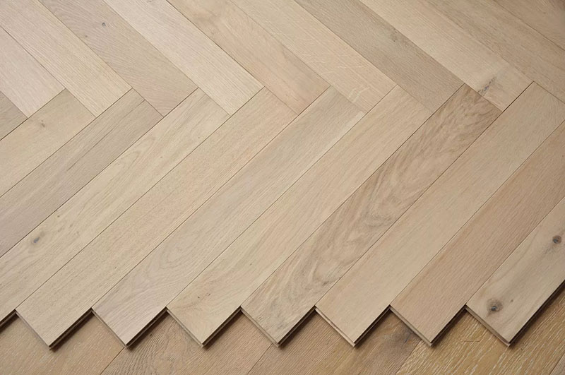 Lantai Kayu Chevron06